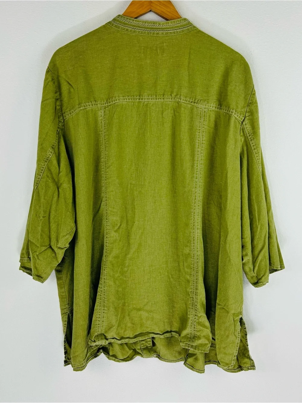 Maggie Barnes Women’s Green Linen Blend Casual Button Down Shirt Size 3X - Picture 2 of 6